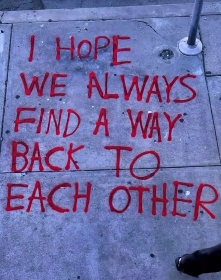 Lisa (@novelistplace) on Twitter photo 