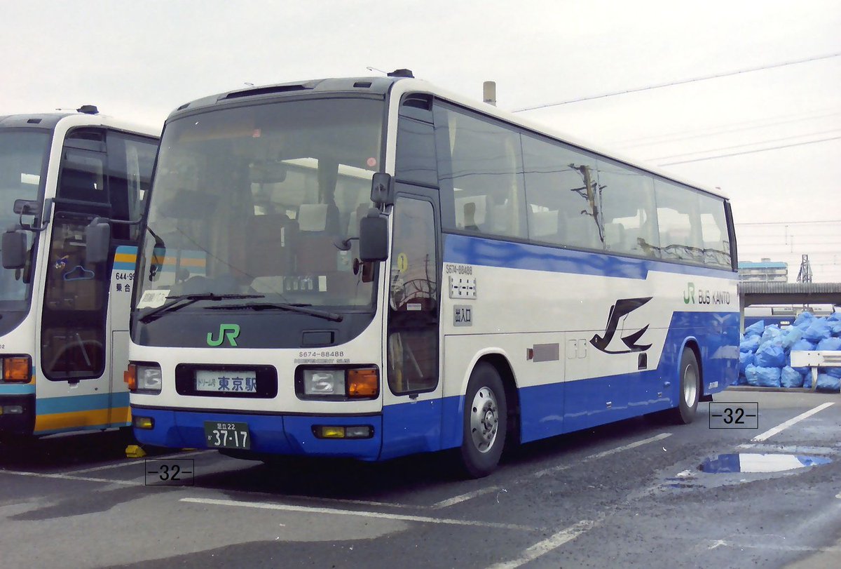 JRA バス ITM32✈️ on X: 