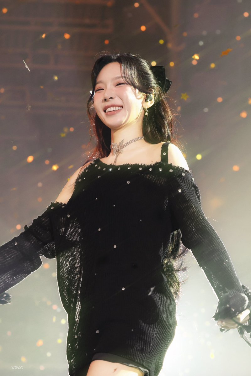 NekoMochiii tweet media