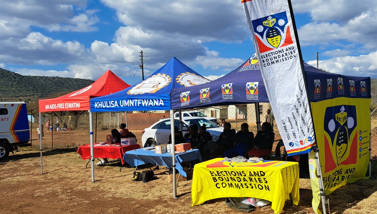 EBC_Eswatini's tweet image. The Constitution of Eswatini persuades Emaswati to push the #ResetButton. The @EBC_Eswatini grabs the opportunity to sway #Imbali to actively participate in the system of governance by being the informed youth that will vote with their brains &amp;amp; take up their place in the society