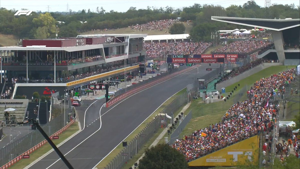 🟢 Q1 GREEN LIGHT 🟢

Qualifying is GO! 

#F1 #HungarianGP