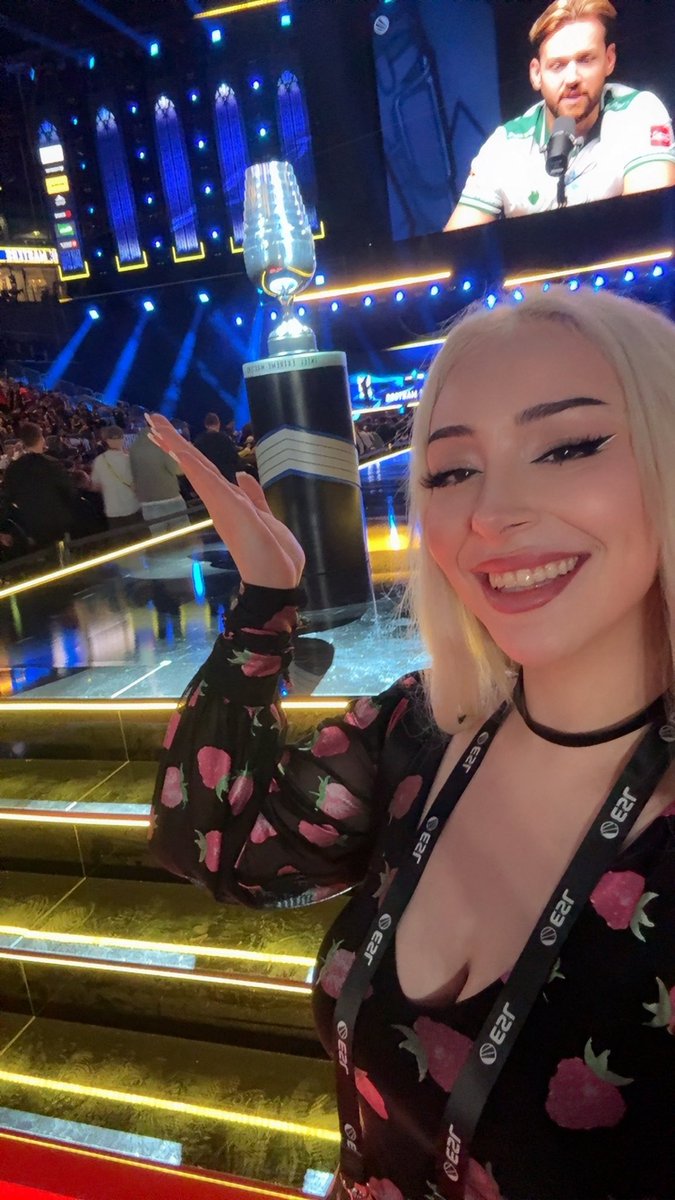 They said I could take it home later 🙂‍↔️ #IEMCologne <a href="/IntelGaming/">Intel Gaming</a> #sponsored