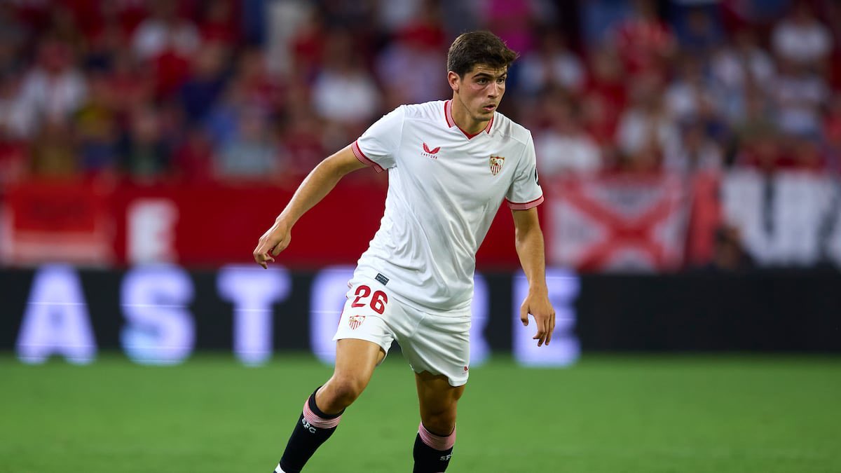 Dani Moreno (@danimm_9) on Twitter photo 🚨‼️ El Everton se mete en la puja por Juanlu Sánchez.
✅ Ya es el segundo club inglés que se interesa por las condiciones para hacerse con el lateral del #SevillaFC.
👀 Ahora es el club hispalense el que tiene la “ventaja” para seguir solicitando los 20M€.
ℹ️ <a href="/MatteMoretto/">Matteo Moretto</a> 🚨‼️ El Everton se mete en la puja por Juanlu Sánchez.
✅ Ya es el segundo club inglés que se interesa por las condiciones para hacerse con el lateral del #SevillaFC.
👀 Ahora es el club hispalense el que tiene la “ventaja” para seguir solicitando los 20M€.
ℹ️ <a href="/MatteMoretto/">Matteo Moretto</a>
