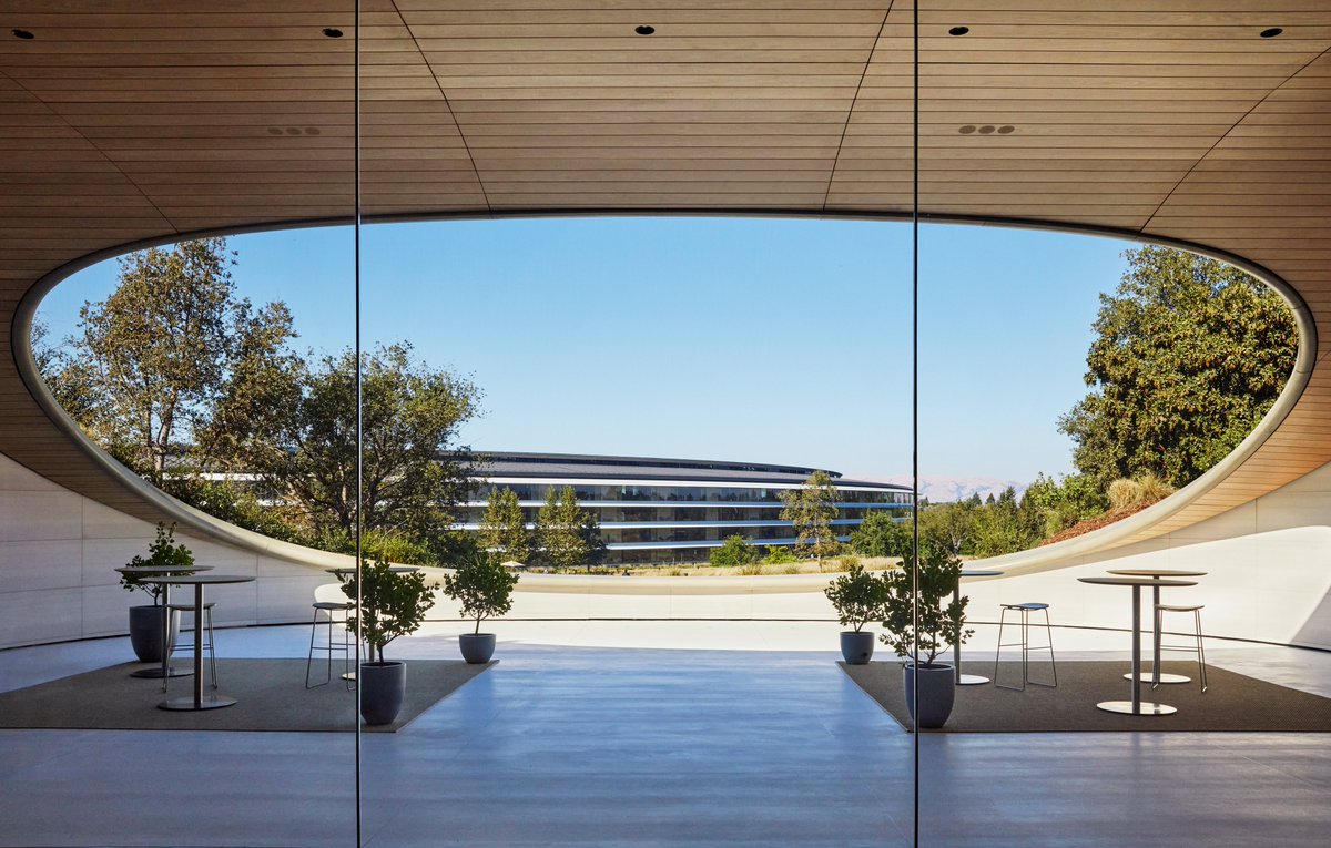 Can we all agree Apple Park is the best-looking headquarters ever built?