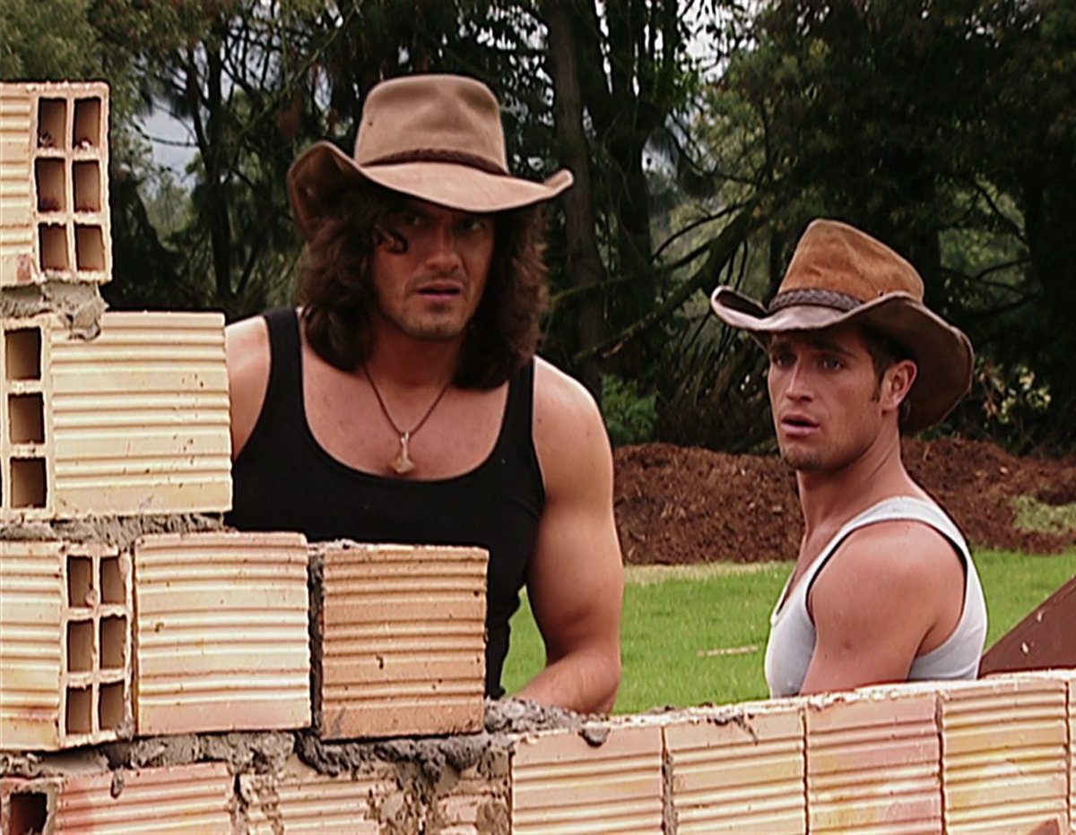 #PasiónDeGavilanes #PDG23 Óscar y Jimena desaparecen sin dejar rastro.