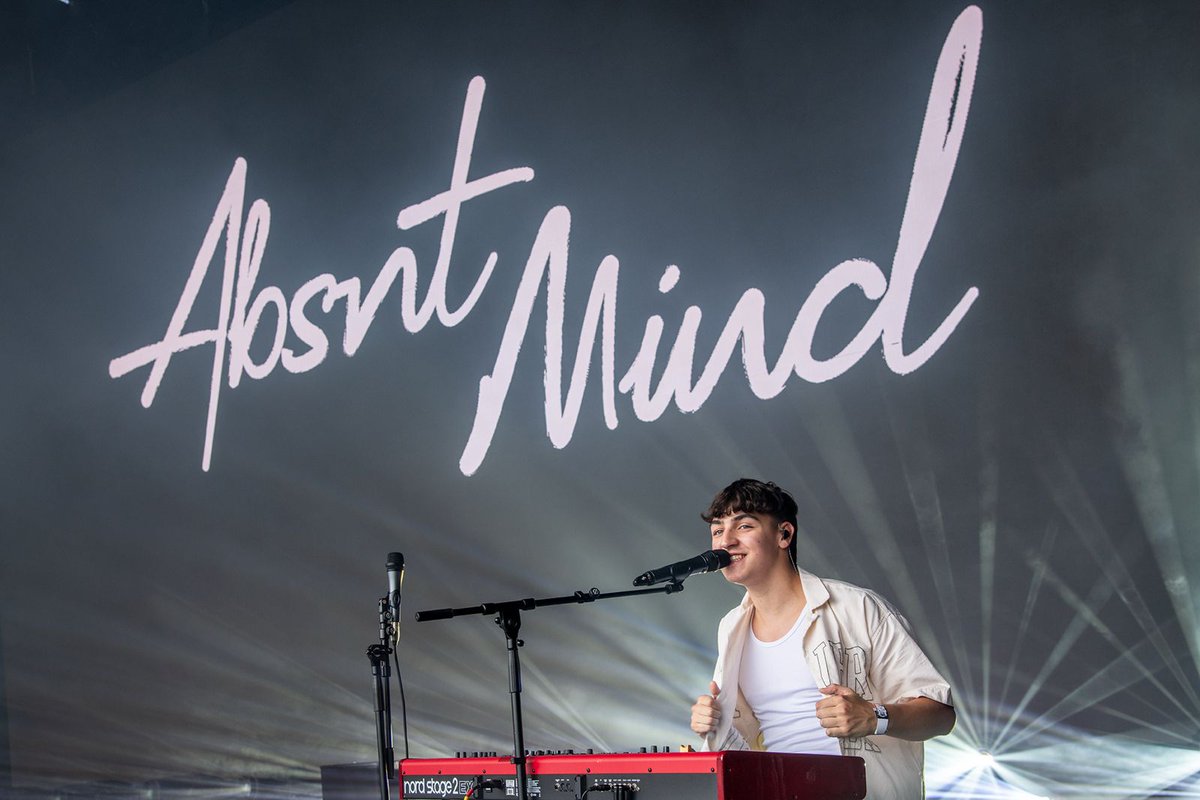 Brighton & Hove Pride tweet media