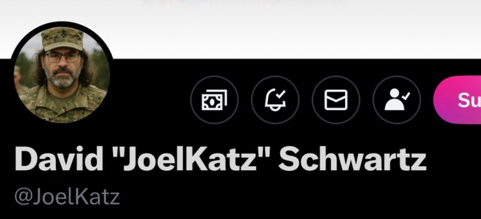 <a href="/MustStopMurad/">Murad 💹🧲</a> Facts only 🔥
$ARMY already broke the $100M MC twice and backed by the most loyal cult on XRPL 
Same logo artist as $XRP <a href="/lobanovskiy/">Eddie Lobanovskiy</a> 
Ripple’s CTO <a href="/JoelKatz/">David 'JoelKatz' Schwartz</a> nodded twice 📷
<a href="/ARMY_XRP589/">$ARMY</a>