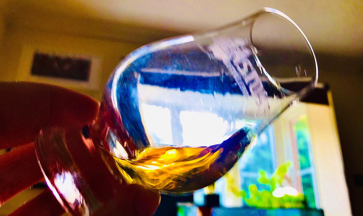 One of my weak spots or sweet spots I can never resist is the gold nectar world of English whisky is <a href="/HenstoneDistill/">Henstone Distillery</a>  
All I’m left to say is more please! 🥃😎🏴󠁧󠁢󠁥󠁮󠁧󠁿