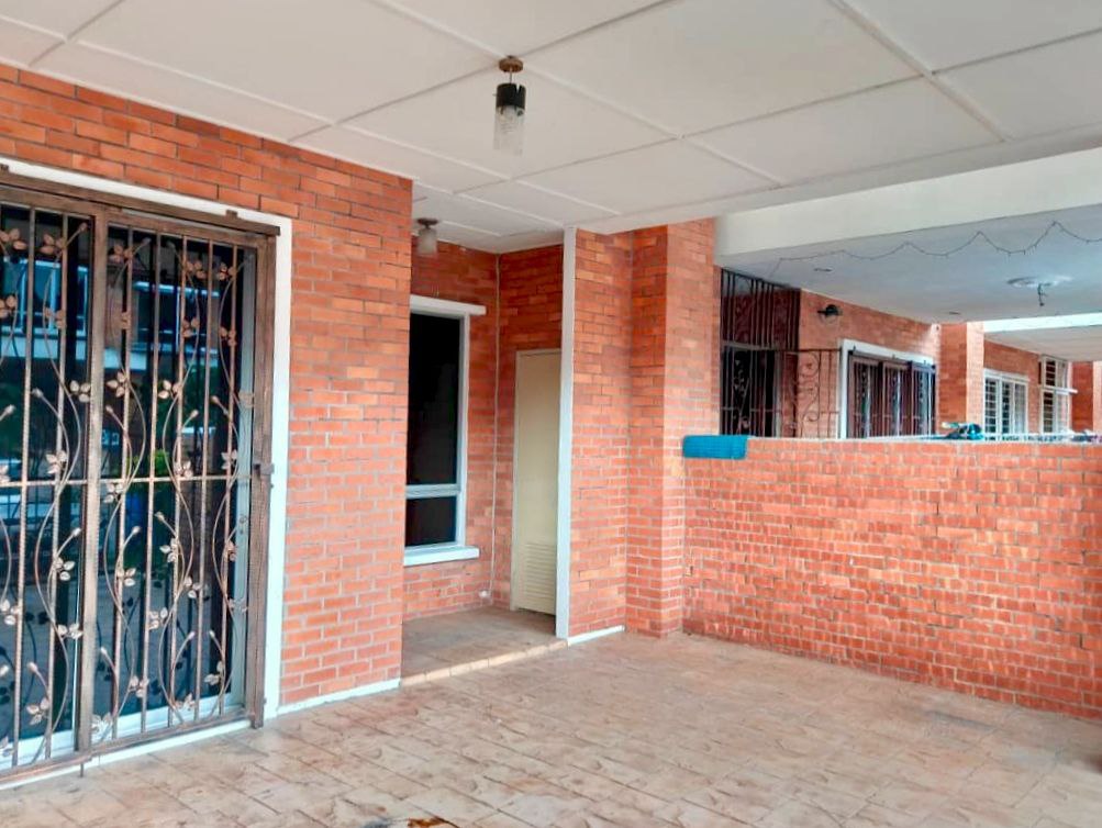 Emma Yusoff tweet media