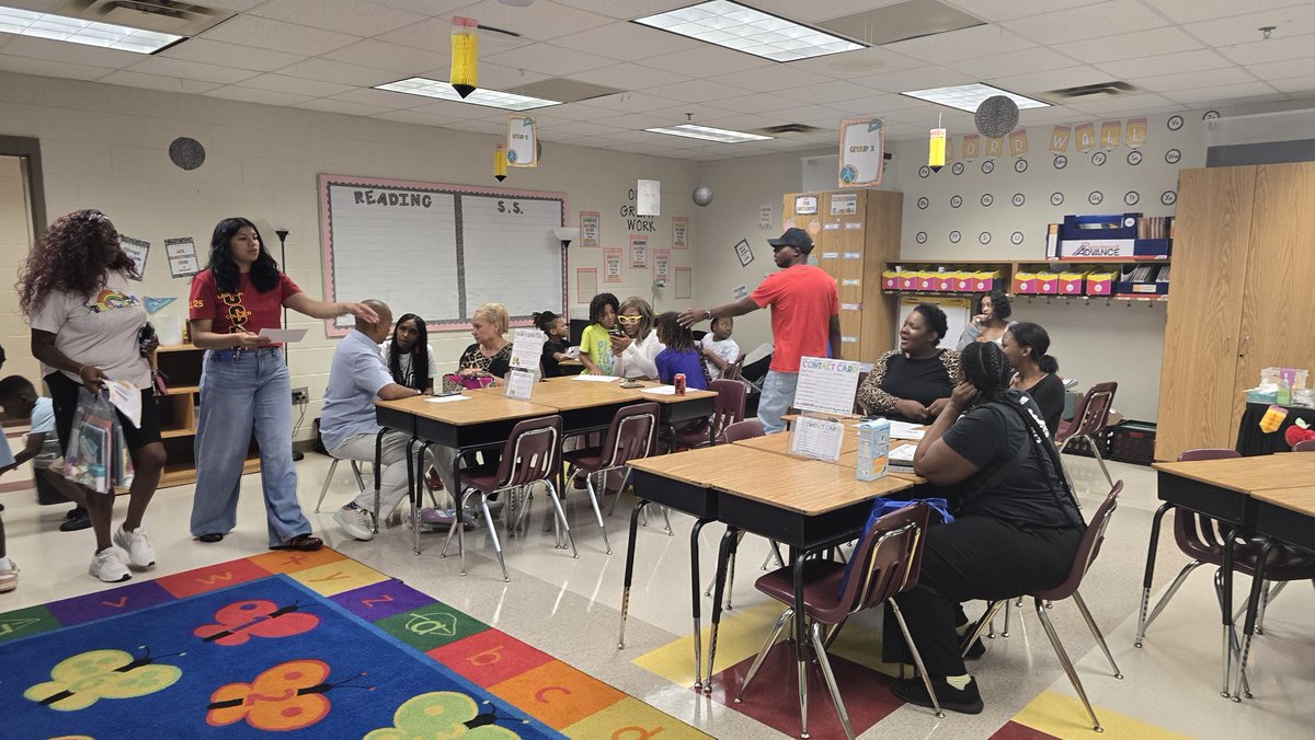 Usher-Collier ROAR tweet media