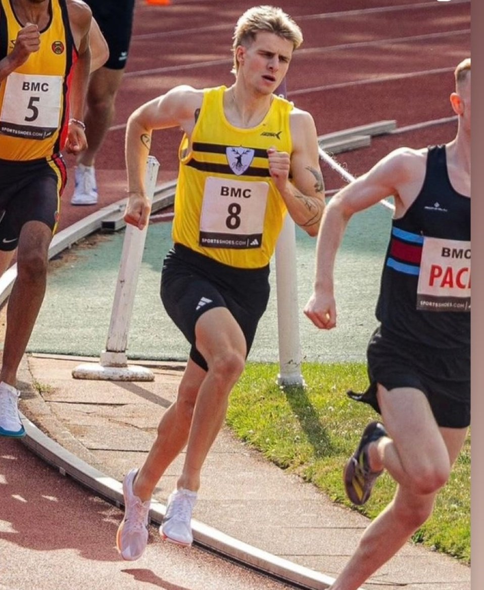 North Belfast Harriers AC (@nbharriers) on Twitter photo Superbly controlled effort by Stag Andrew Thompson to qualify for tomorrow's 800m final <a href="/irishathletics/">Athletics Ireland</a> - coverage on <a href="/RTEsport/">RTÉ Sport</a> tomorrow. Superbly controlled effort by Stag Andrew Thompson to qualify for tomorrow's 800m final <a href="/irishathletics/">Athletics Ireland</a> - coverage on <a href="/RTEsport/">RTÉ Sport</a> tomorrow.