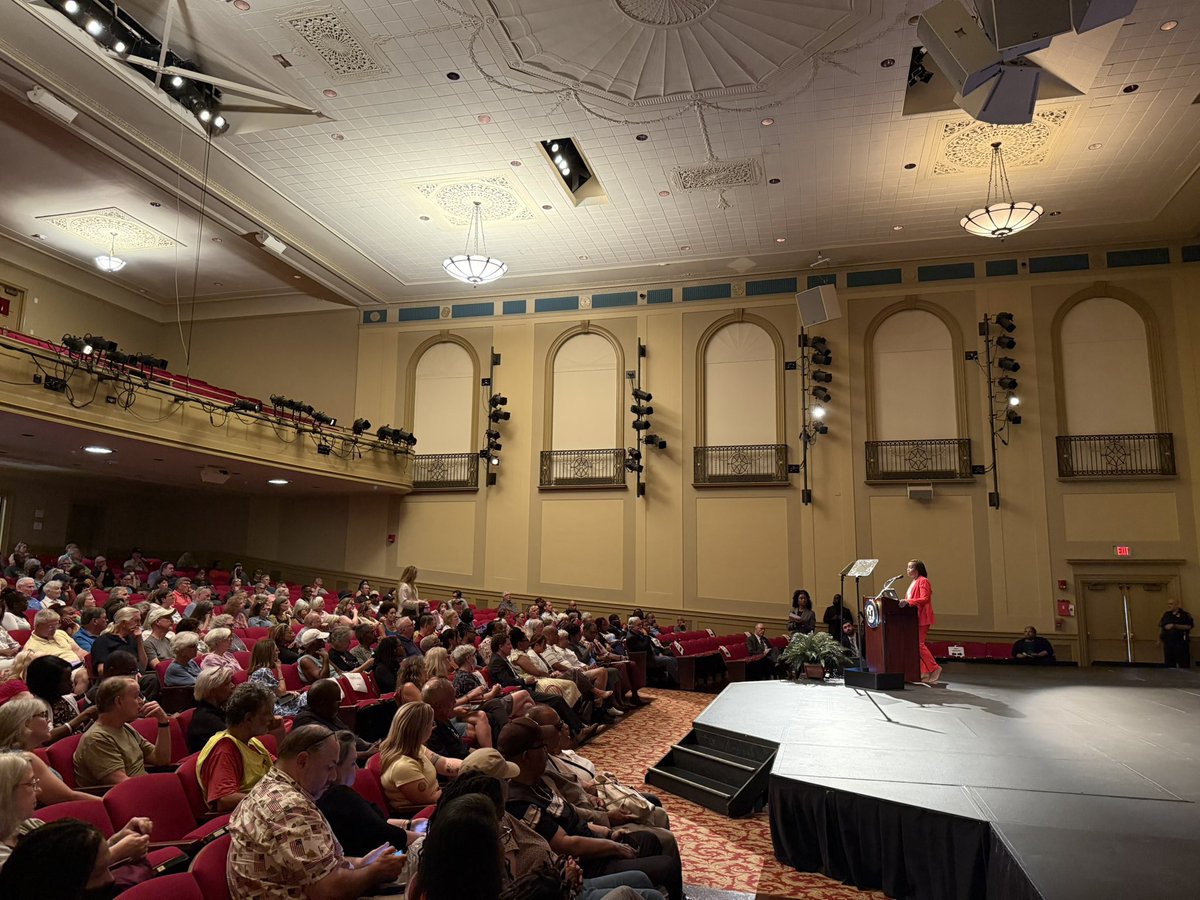 Trump’s Big Ugly Bill is a bad deal for NE Ohio. Trump’s friends get massive tax cuts, while 500,000 Ohioans lose their health care and 98,000 lose SNAP benefits. 

It’s a scam.  

This week, I held a town hall in Shaker Heights to lay out the facts and set the record straight.