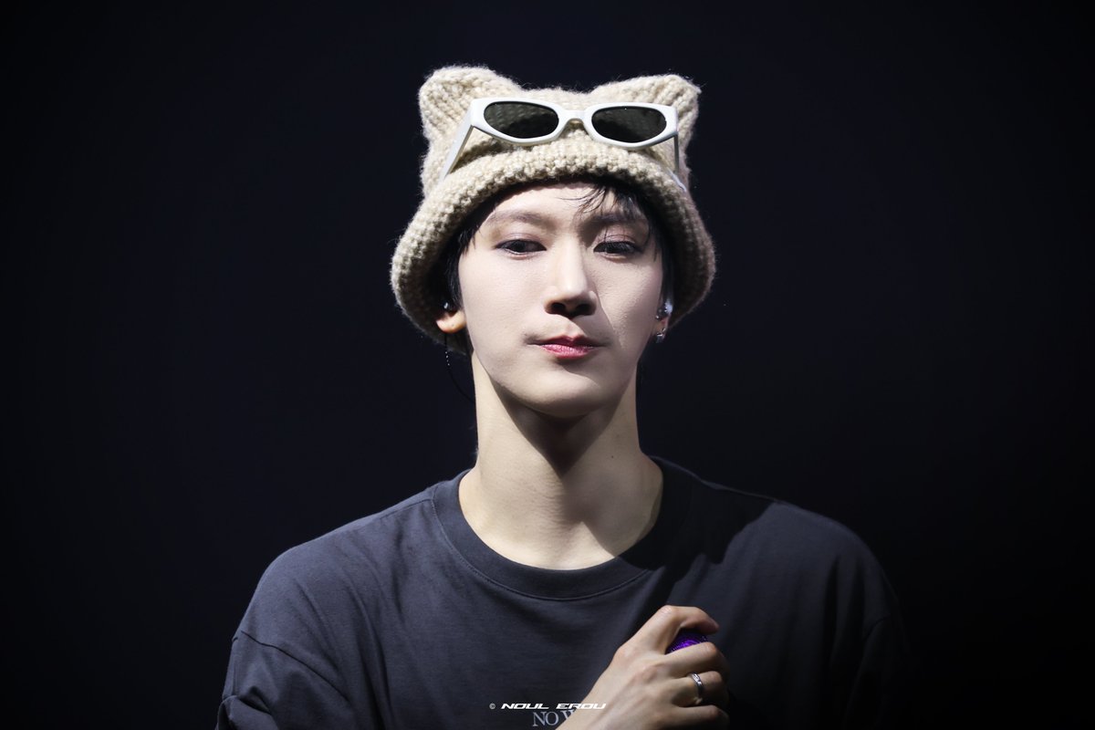 250802 NO Way OUT in SEOUL  
Day 1 [HQ]

🐱+😎

#TEN #텐 #เตนล์ #李永钦 
#テン #WayV #威神V 
#WayV_NOWAYOUT_CONCERT 
#WayV_NOWayOUT_CONCERT_in_SEOUL
