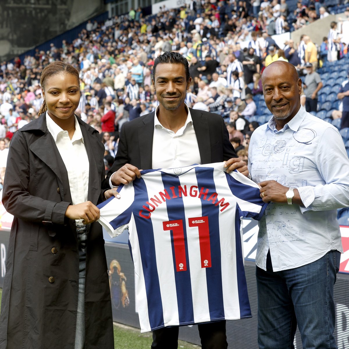 West Bromwich Albion (@wba) on Twitter photo Regis, Cunningham, Batson.
It was our honour to host Laurie's son Sergio at today's game. โจ
<a href="/SergioCunningh3/">Sergio Cunningham</a> | <a href="/RayoVallecano/">Rayo Vallecano</a> Regis, Cunningham, Batson.
It was our honour to host Laurie's son Sergio at today's game. โจ
<a href="/SergioCunningh3/">Sergio Cunningham</a> | <a href="/RayoVallecano/">Rayo Vallecano</a>