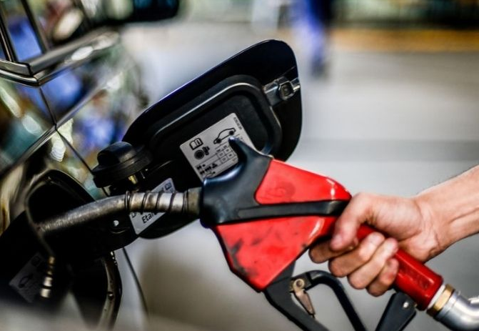 #EconomiaTA I Precios de los combustibles se mantienen estables

Más detalles en el link 
informativosta.com.do/2025/08/02/pre…

#Precios #Gasolina #Combustibles