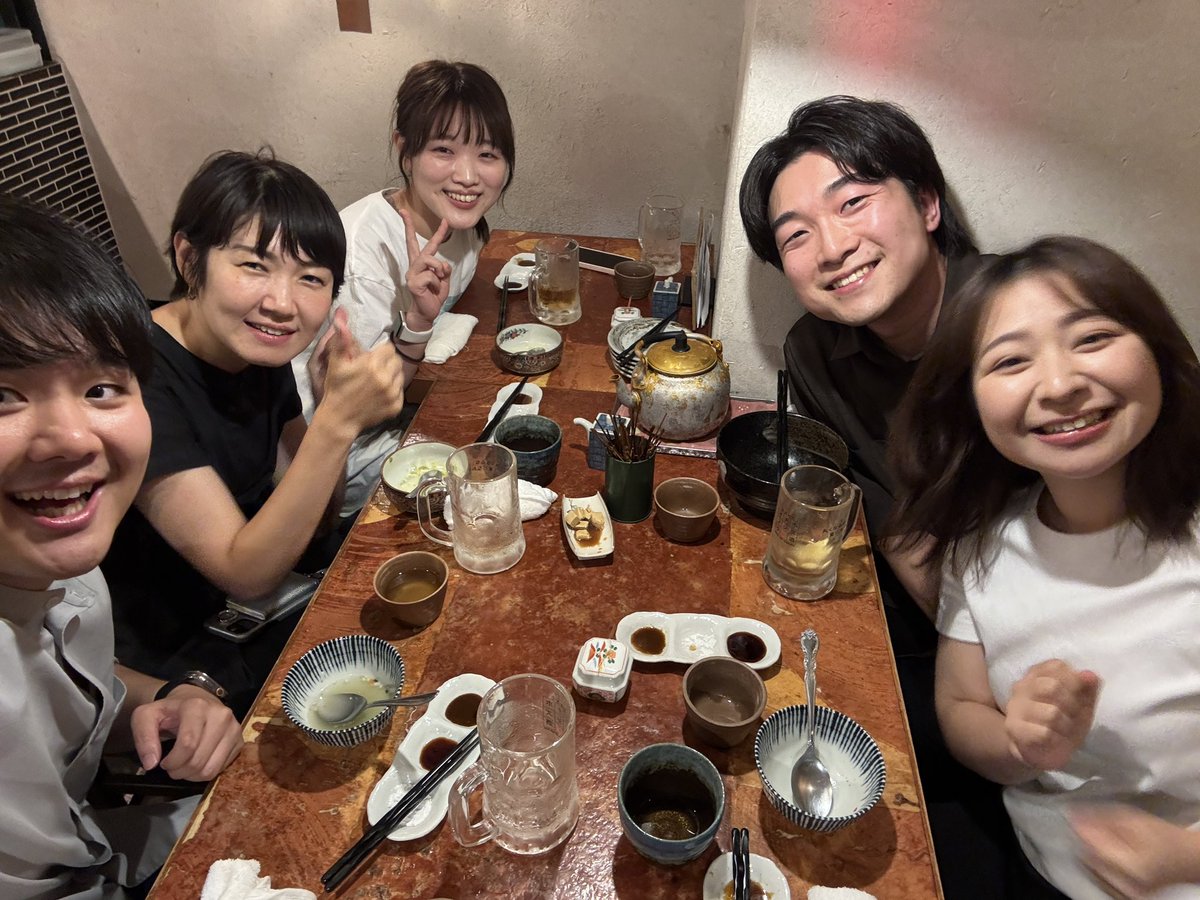 ha_chi_0805's tweet image. 今日まで新国立劇場中劇場でシェヘラザード公演でした。
ピット内、奏者間のアンサンブルがこんなによく伝わる感覚は初めてでした。好き放題音楽できてハッピーな4日間でした！

妻と同じ現場に通えたのも嬉しかったです。新世界2mov.のアングレブラボー👏
また今日の皆様と共演できますように！