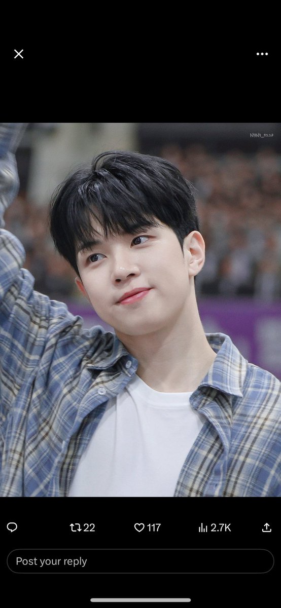 Streaming on stationhead

stationhead.com/nflyingukradio

#hweseung
#8years
#nflying