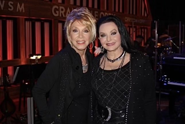 Some things can never be replaced. 🌺  Jeannie Seely was a friend and mentor to so many. I first met Jeannie when I was just starting out. She was touring with Jack Green and I got to open for them. I will miss my talks with her. Love and miss you, Jeannie ❤️