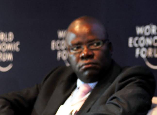 One day we must talk about how the Tribal Cabal wanted Biti removed as Finance Minister during the GNU only for President Mugabe to reject the attempts. Imagine Mugabe defending an Opposition Minister? Those are some of the untold stories we must tell!!