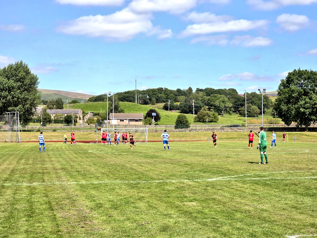 South of Scotland League
FT: <a href="/NWanderersFC/">Nithsdale Wanderers Football Club</a> 1-5 <a href="/dalbeattiestar/">Dalbeattie Star Football Club</a> 

A feisty affair at Lorimer Park with the home side reduced to 10 men in the second half. Star where the far stronger team with some great finishing. 

#Groundhopping #ScottishFootball