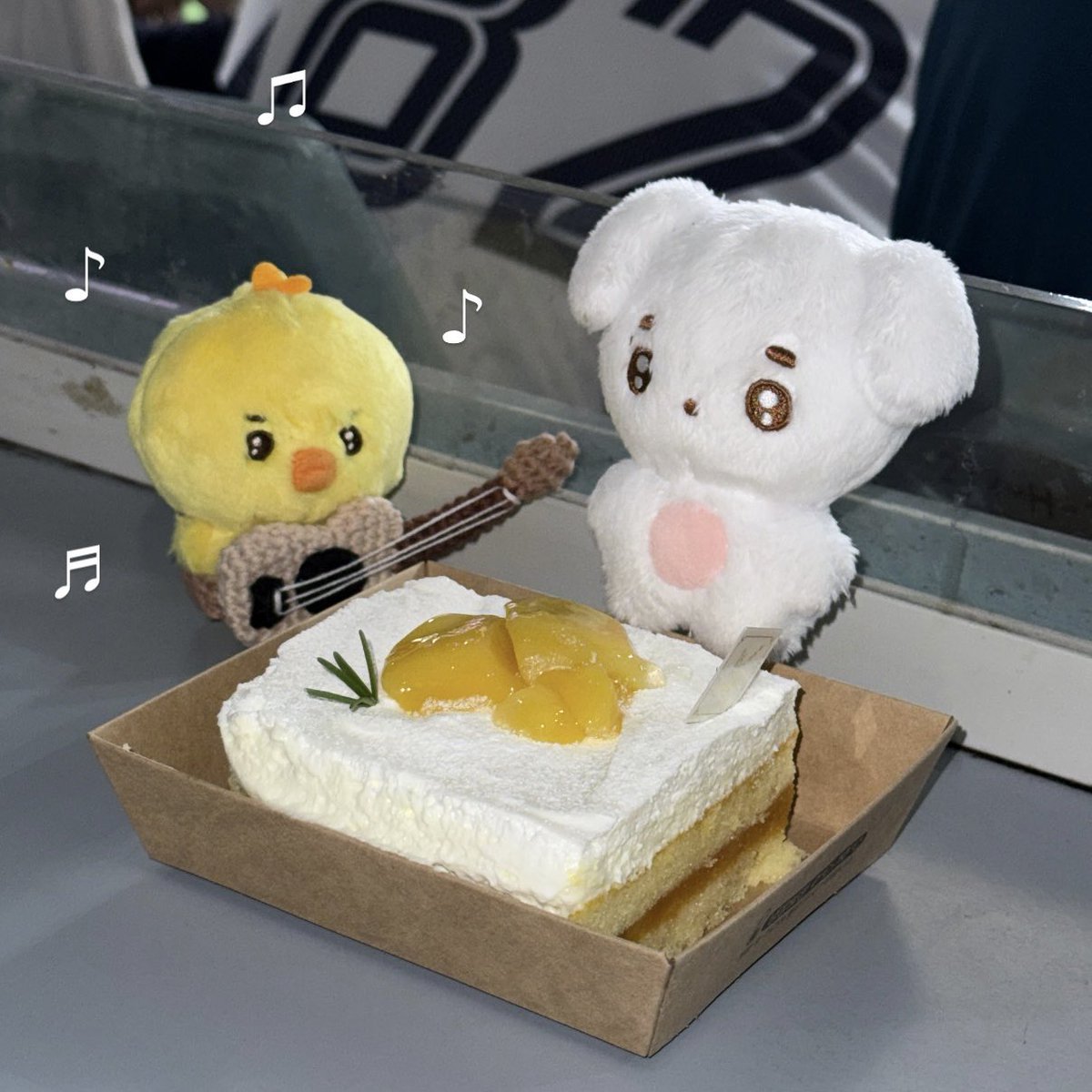 생일축하합니다생일축하합니다🎶
사랑하는강뭉치생일축하합니다🎵

#강민경생일밥열끼먹어라
#HAPPYMINGKIDAY