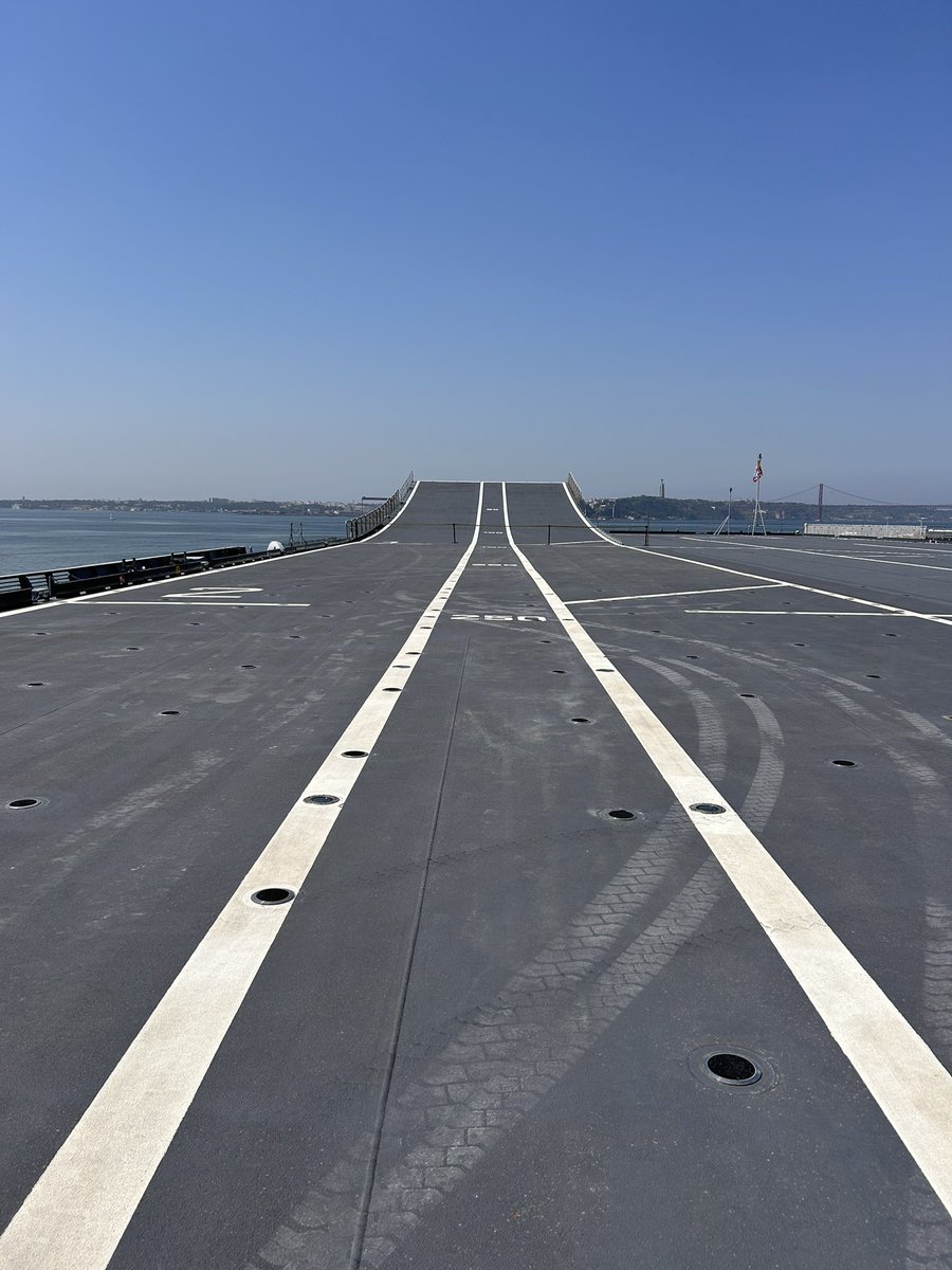 This morning I took the opportunity to visit the Italian Navy's Landing  Helicopter Dock (LHD) Trieste (L-9890) which is currently docked in Lisbon.  They allowed access to the medical facilities, garage, hangar, image size:900x1200