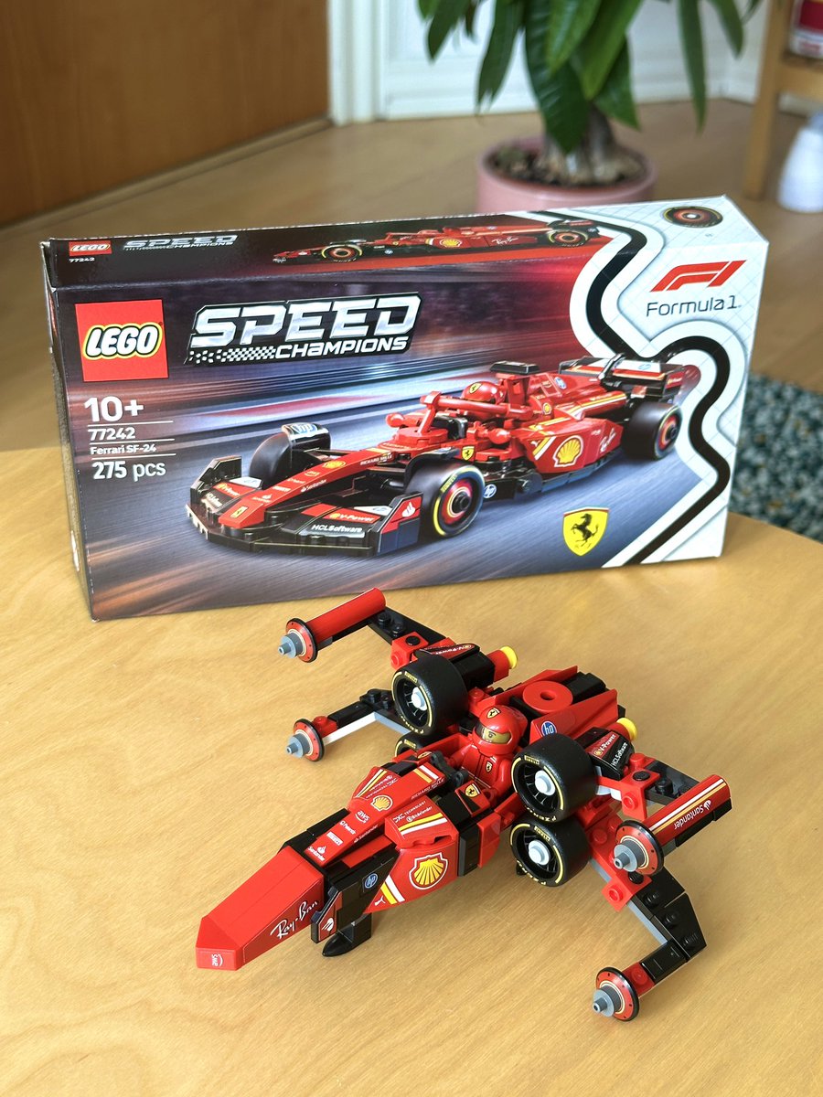 GeorgeGilliatt's tweet image. Oh no, it happened again! I really need to start reading the instructions more carefully...
#LEGO #StarWars #F1 #Ferrari