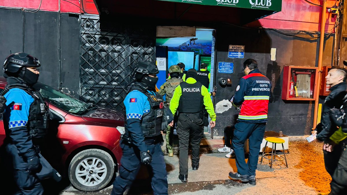 🗣 “Cuando sumamos fuerzas, Quito gana. Esta coordinación demuestra que el trabajo conjunto devuelve orden y confianza a la ciudad”, Carolina Andrade, Secretaría de Seguridad.
Quito no está sola.
#Activados24Siete
#QuitoRenace