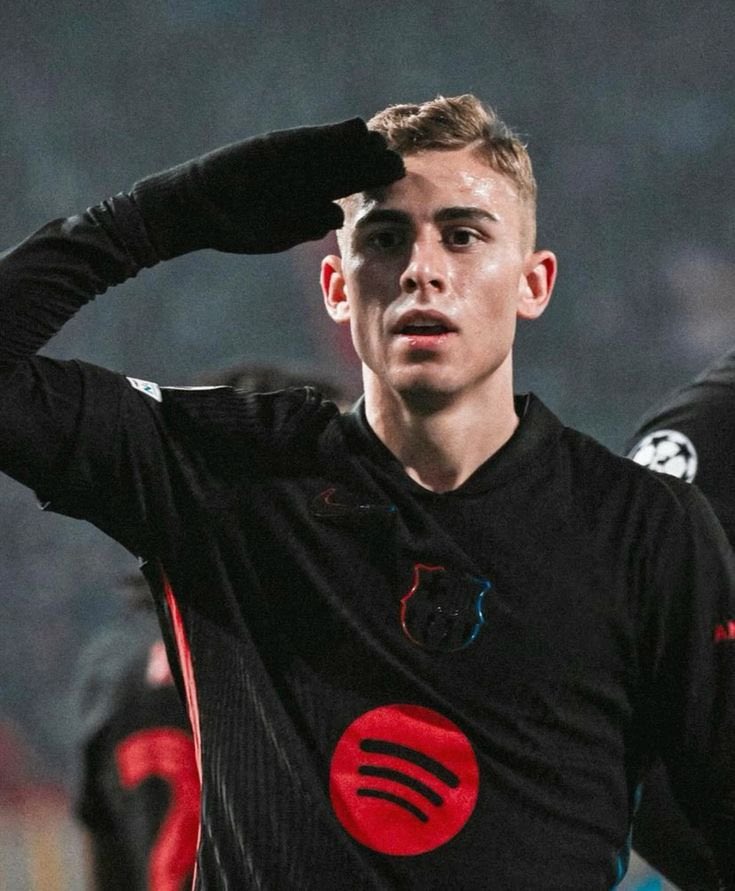بيع فيرمين لوبيز بمبلغ يتجاوز 70 مليون يورو..

مع / ضد ؟ 🤔
