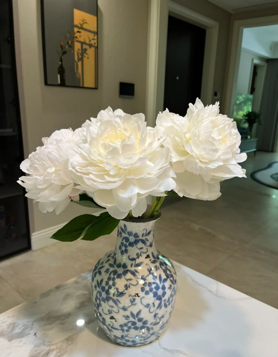 superchickmel's tweet image. A very beautiful flower🌼🌺