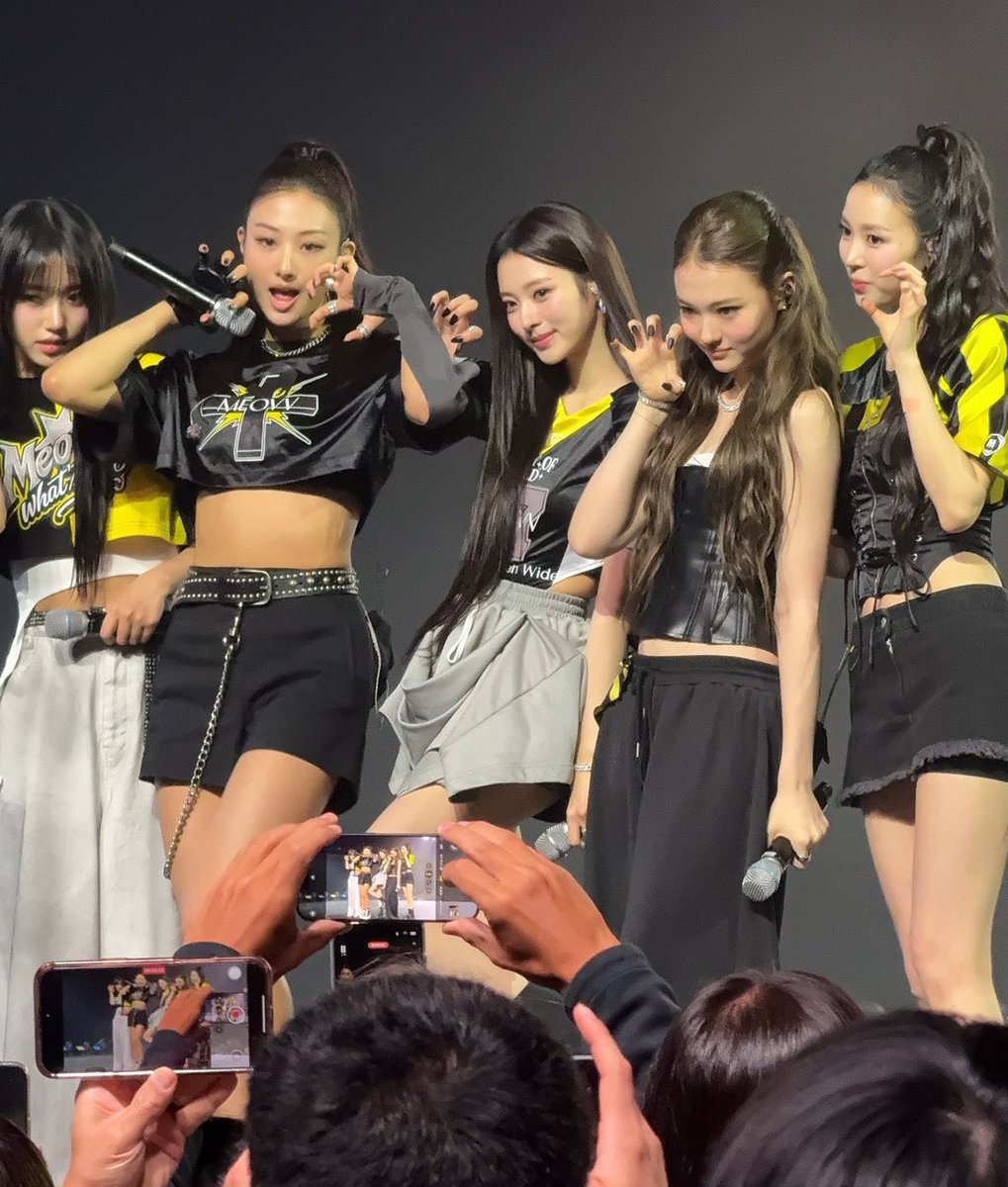 GxX-WMbbsAAUUTO?format=jpg&name=medium