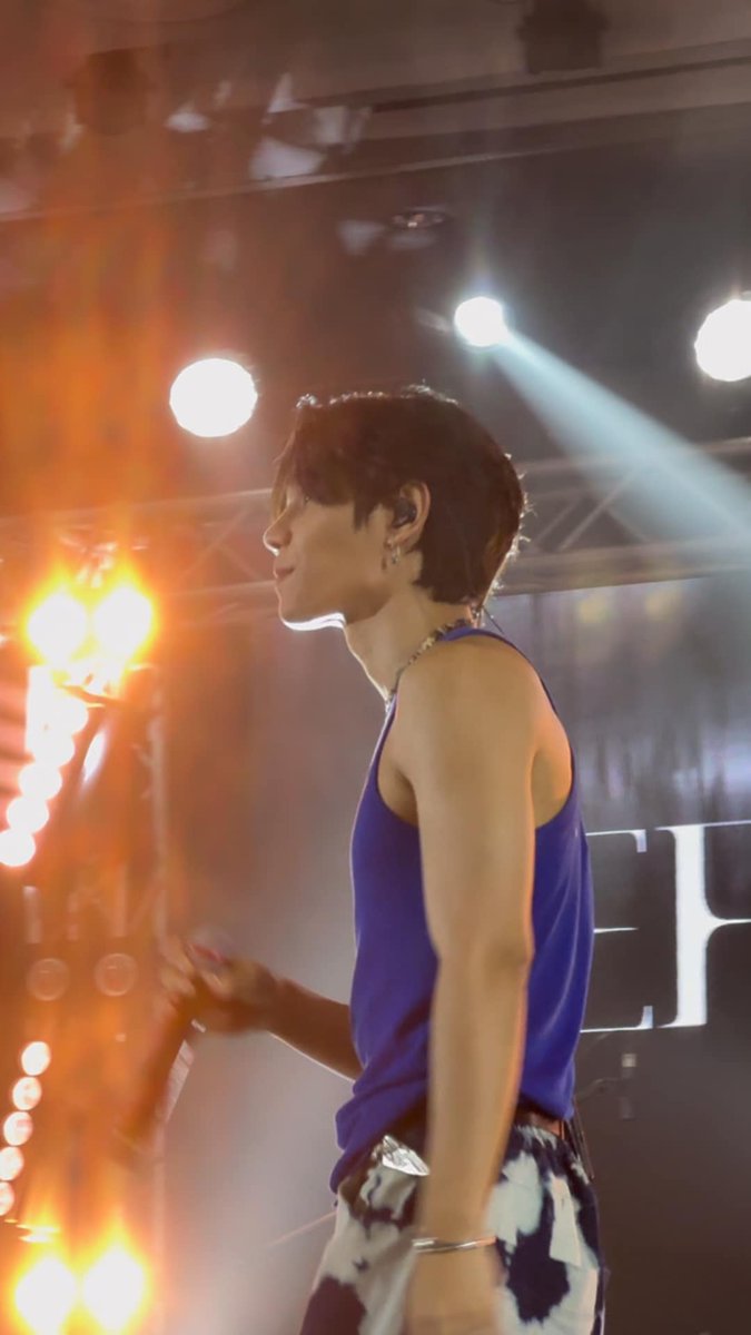shyei_annie's tweet photo. นี่ขนาดมุมข้างงงนะ เบ้าหน้าฟ้าประทานมีจริงง
#JeffSatur #ThePowerBand2025 https://t.co/s5yFFgw2zP
