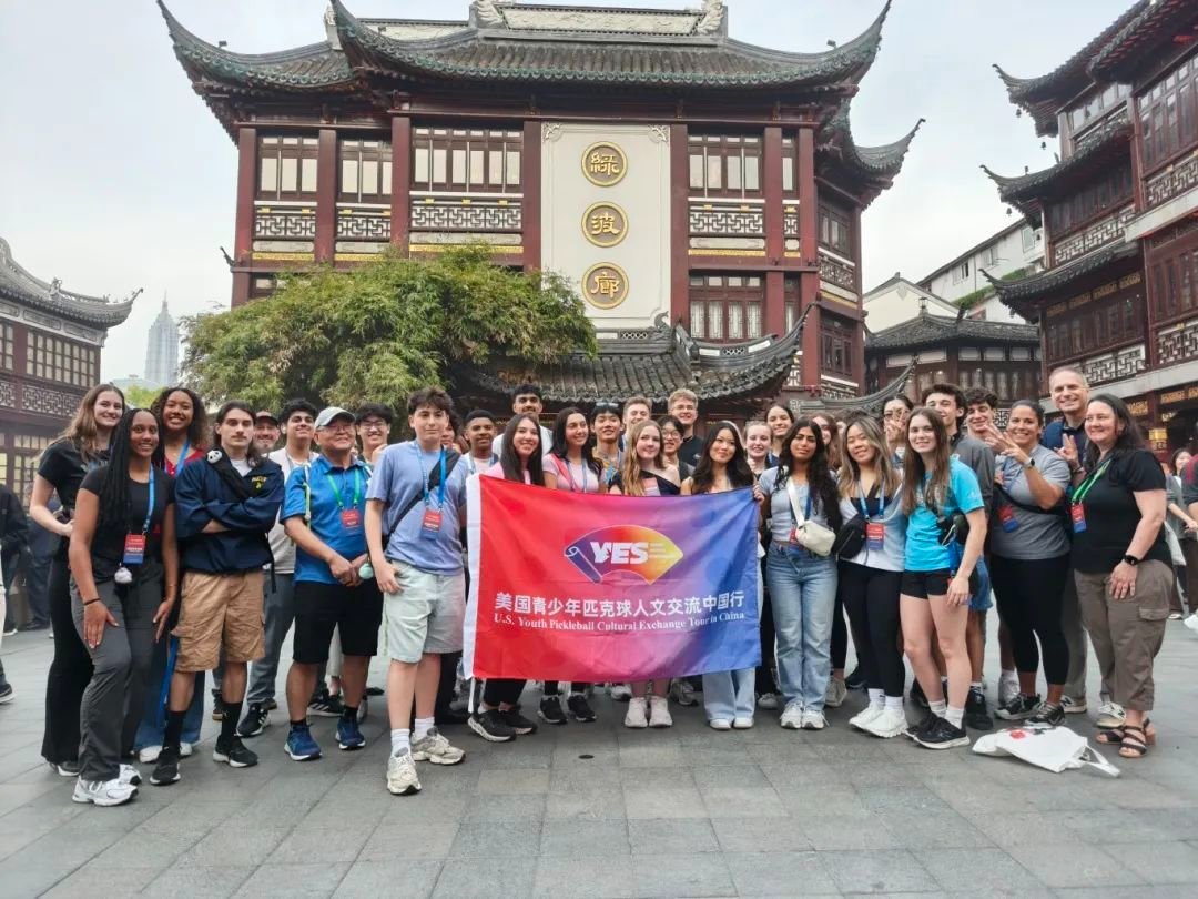 It was a journey that opened eyes and broadened horizons. For many of the students, it was their first time abroad or in China. They immersed themselves in traditional Chinese culture at the Yu Garden in Shanghai, and delved into thousands of years of history at the Great Wall.