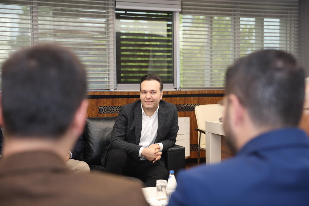 Gençlik Kolları Genel Başkanımız Sayın Yusuf İbiş, Büyükşehir Belediyesini ziyaret ederek Belediye Başkanımız Sayın Memduh Büyükkılıç ile bir araya geldi.