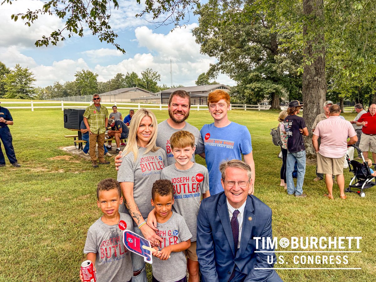 timburchett's tweet photo. Thank you, Carroll County, for asking me to speak at your Old-Fashioned Republican Rally today. https://t.co/mR69JJsjgn