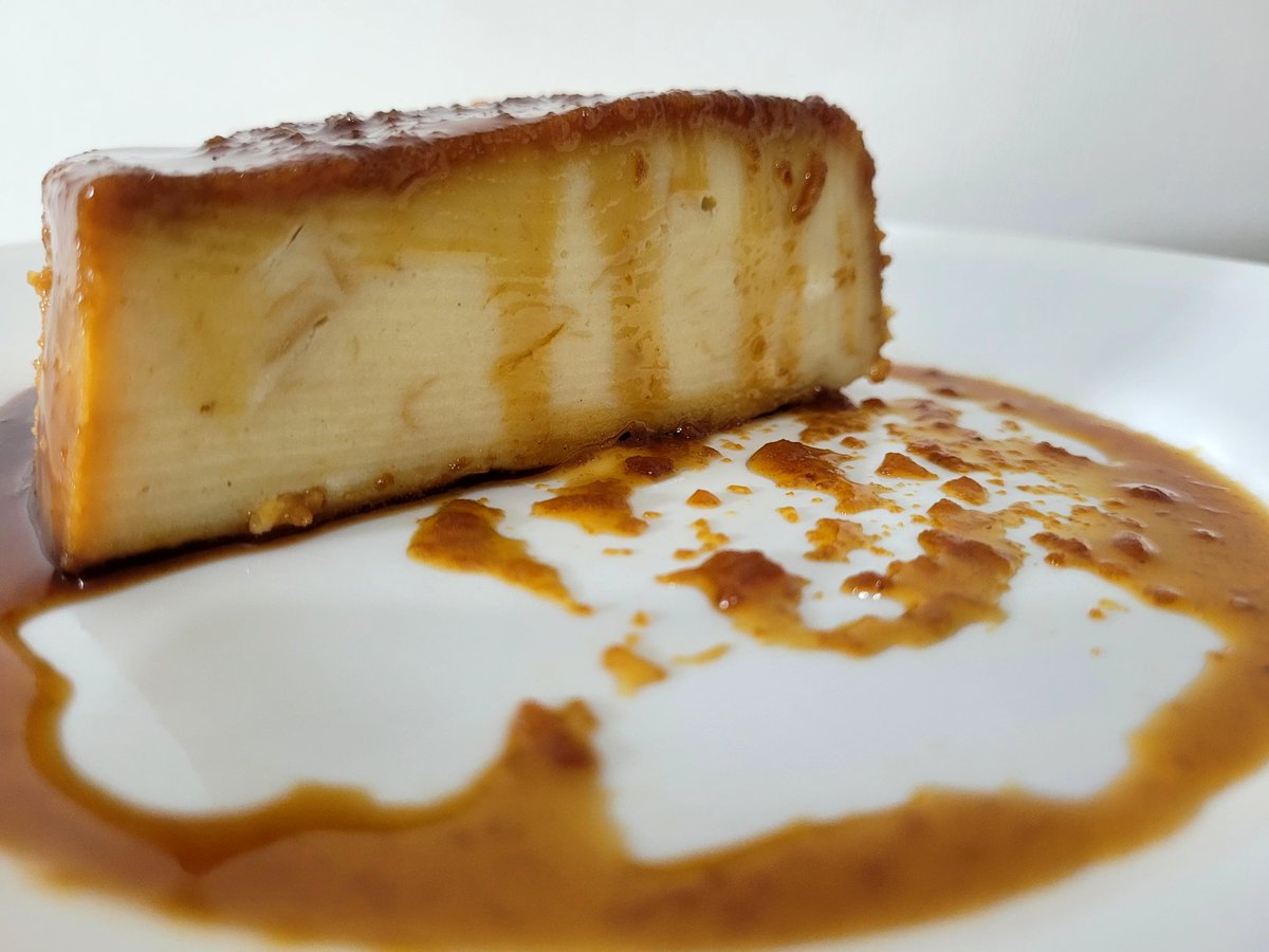 Anoche estaba antojado de algo dulce y antes de irme a dormir, prepararé este sencillo budín de pan. Te dejo la receta y el hilo 🧵.. si te gusta está en la Constitución nacional, dejar el fav ❤️ y retuitear.