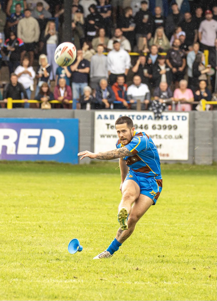 Ahead of team news dropping in 30 minutes we can confirm <a href="/DannyAb07/">Dan Abram</a>  will make his 200th career appearance this afternoon. Abram has made 31 of his 199 appearances in Haven colours scoring 10 tries and 99 goals for a total of 238 points.

In his 199 appearances Dan has 55 tries