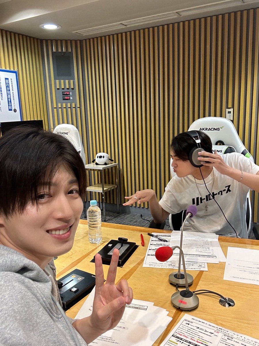 daisukemaeda830's tweet photo. 取り急ぎ #西山前田ANN0 ありがとうございました！！
トレンドも1位ありがとうございます！🙌
夢が叶った最高の時間でした…！！

はぁー、幸せ。 https://t.co/ccfZ3wuA7Z