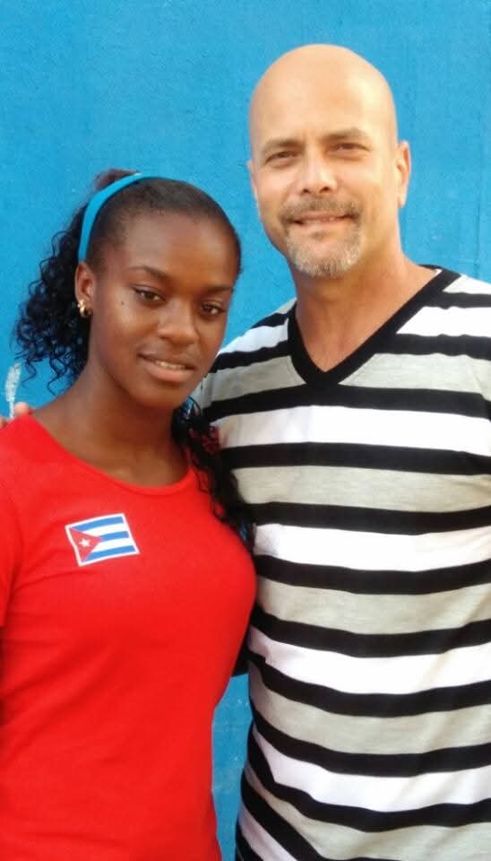 Nuestro aplauso para la clavadista cubana Anisley García, quien demostró -una vez más- que es una guerrera. iFelicidades Tuti! #Cuba #CDRCuba #65AñosCDR