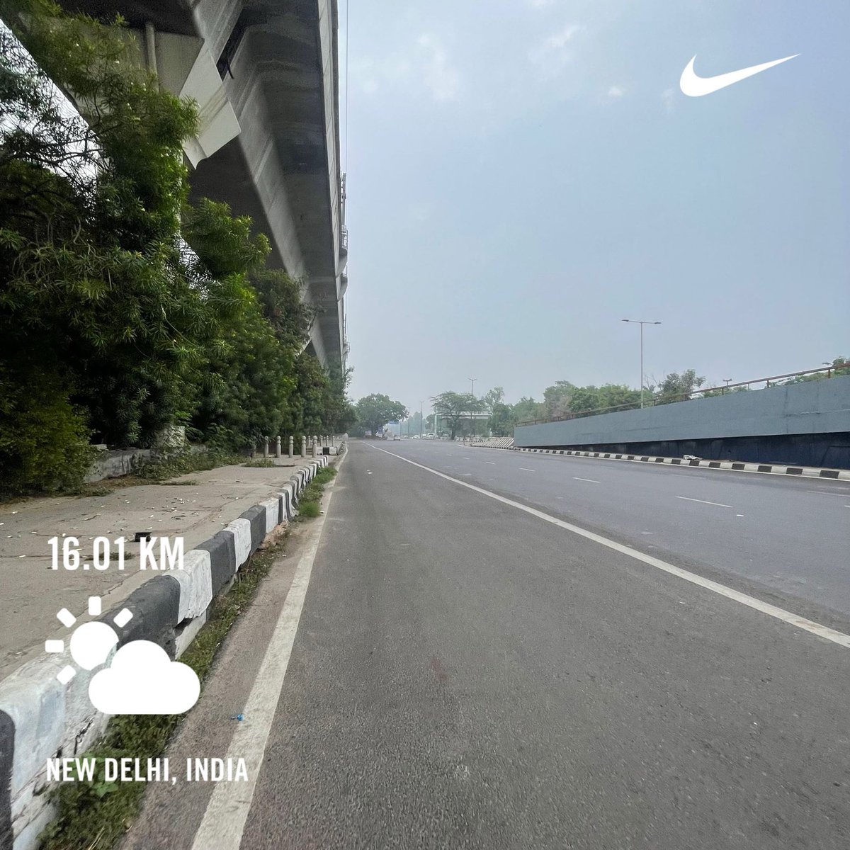 harminderharry's tweet photo. 16.01 kilometres with Nike Run Club
RunStreakDay 3708 of #runningstreak 
Day60 of #100daysofrunningchallenge2025 #HDOR #100daysofrunning 
#run #running #nrc #nrcindia #garmin #beatyesterday #20250624 #202506 #2025 #h_art #park #virsavarkarpark #punjabibagh #newdelhi https://t.co/VW9NYTrYgm