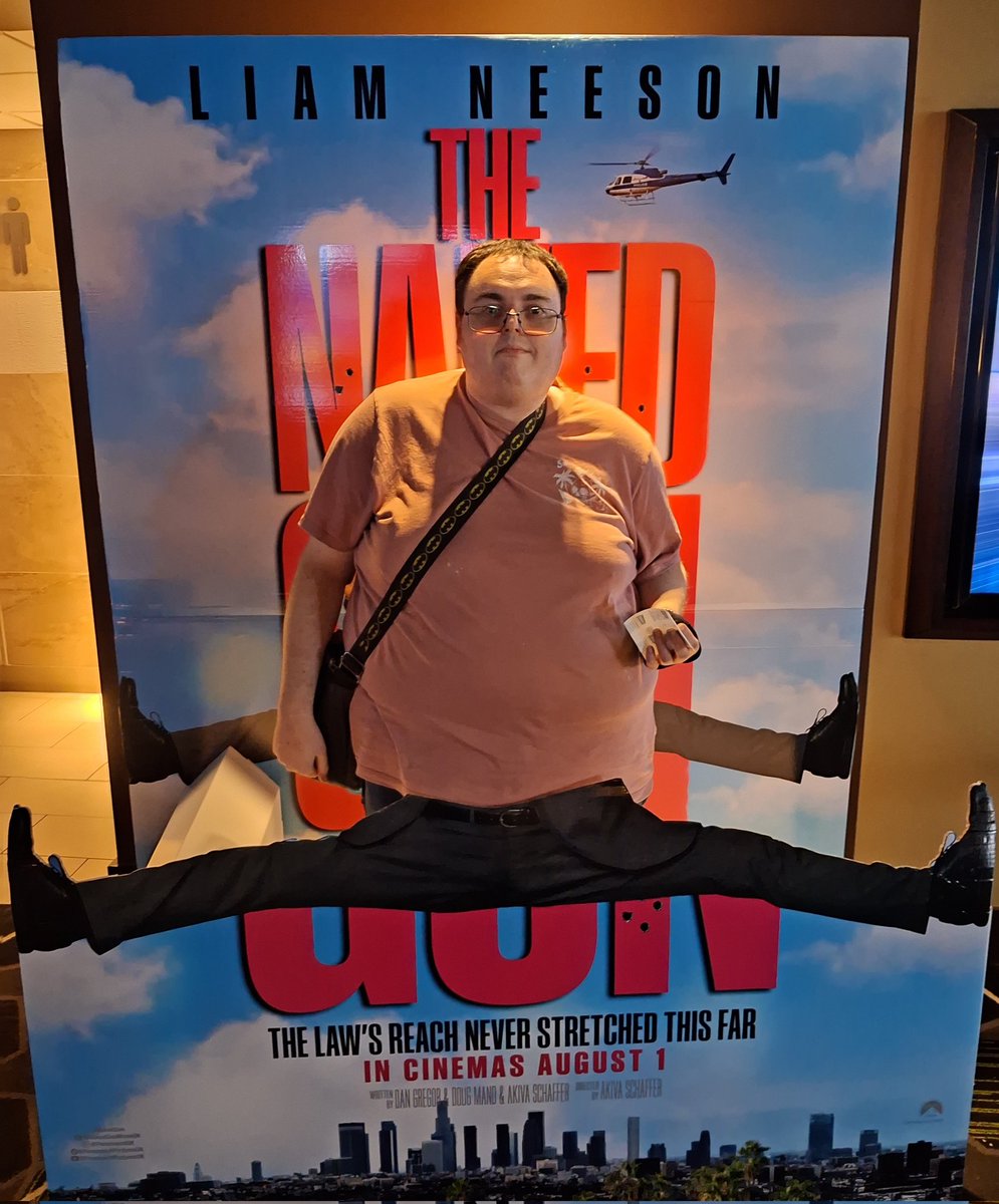 Jordan Carpenter (@jordancarp3nt3r) on Twitter photo Just Watched - The Naked Gun
This was an absolutely hilarious return for Naked Gun
Great performances especially by Liam Neeson with consistently funny jokes, brilliant humour & references that fans are sure to love.
Make sure to stay through the credits.
#NakedGun #Comedy Just Watched - The Naked Gun
This was an absolutely hilarious return for Naked Gun
Great performances especially by Liam Neeson with consistently funny jokes, brilliant humour & references that fans are sure to love.
Make sure to stay through the credits.
#NakedGun #Comedy