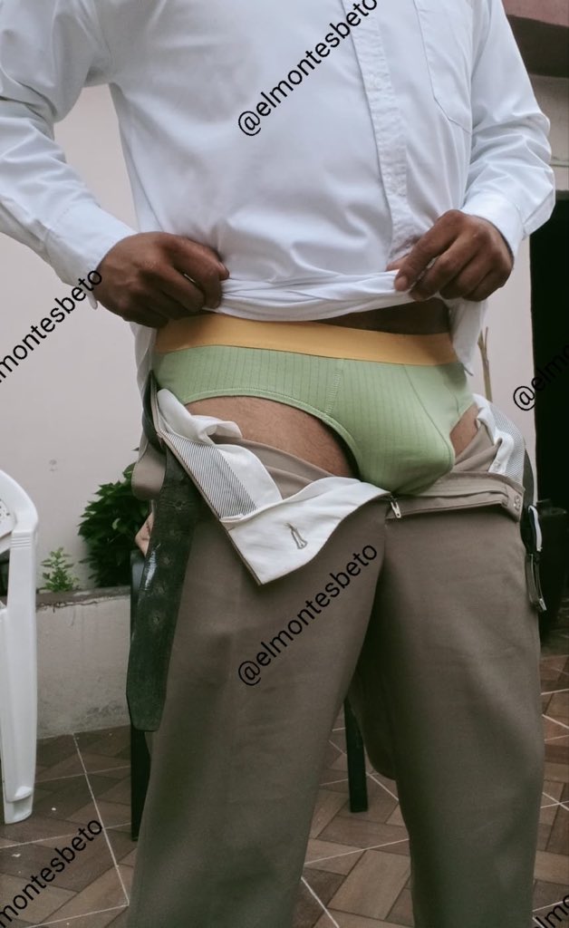 menundiespotter's tweet photo. Cuando la #trusa ajusta bien, sobran las palabras 😏🩲
Fotos con una sola intención: provocar, como @Elmontesbeto. Hay cuerpos que no se muestran… se presumen. Y el tuyo lo dice todo, sin decir nada.
⠀
#TrusaLover #SlipStyle #EleganciaQueProvoca
💾 RT si también lo sentiste https://t.co/1SMPc25kM9