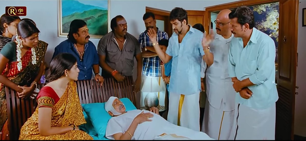 Sakthii_TVK's tweet photo. @svigneshchn சுத்தி நின்னு எட்டி பாக்கரதால சுடுகாடுனு நெனச்சுட்டாரு போல தள்ளி போங்கடா https://t.co/GcJzxmyQmT