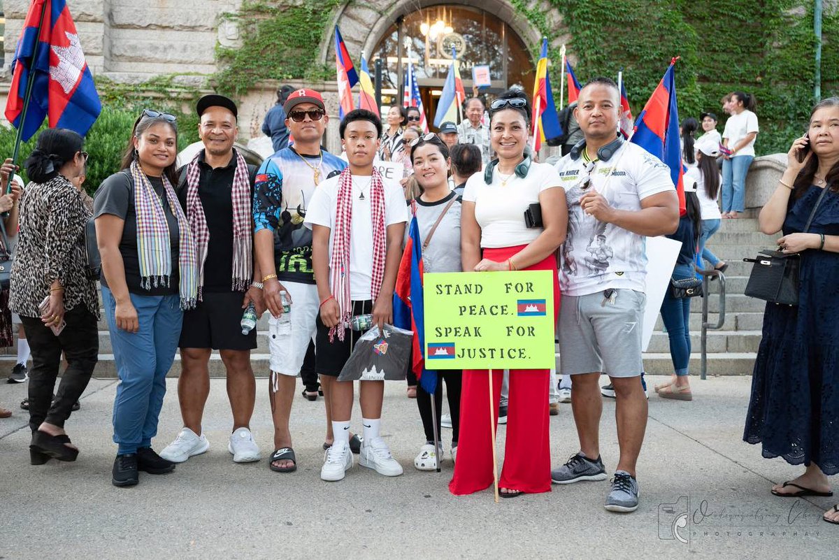 TTNEnglish's tweet photo. Cambodian Americans Unite to Support Peace Efforts Back Home

ODDAR MEANCHEY – Cambodians of all ages across Massachusetts, particularly in Lynn and Lowell, have gathered to rally in support of their homeland amid the ongoing border conflict with Thailand. The events aimed to raise awareness among Americans and the international community about the situation in Cambodia.

Participants said they hope their voices will help draw greater attention to the issue, urging U.S. President Donald Trump not only to continue facilitating the current ceasefire but also to support broader efforts to restore peace and justice in Cambodia.

They also appealed to the international community to safeguard Cambodia’s sovereignty and uphold the dignity of its people. Protesters called for stronger global engagement to ensure lasting peace and the justice they believe Cambodia deserves.

In the rallies, participants held signs reading messages such as “No more war, no more deaths” and “Cambodia deserves truth and dignity.”

Photos provided by Em Em, a Cambodian-American residing in Massachusetts.

Photos provided by Em Em, a Cambodian-American residing in Massachusetts.