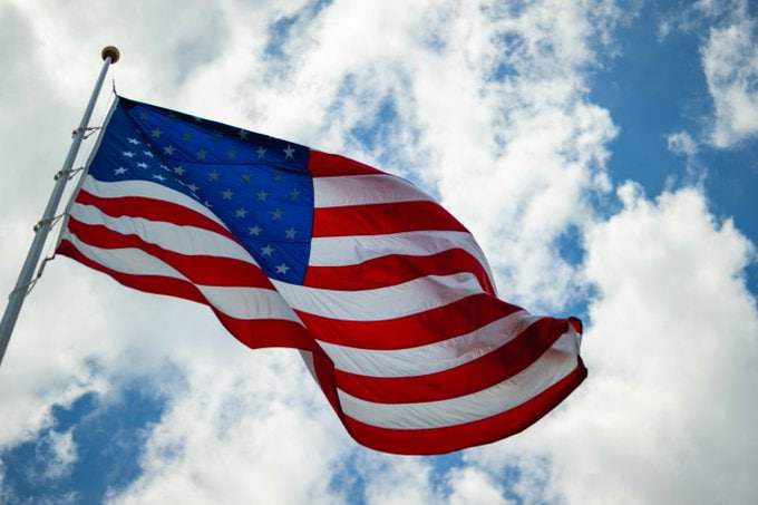 Burn the American flag, go to jail…  🇺🇸🇺🇸

Agree or disagree?