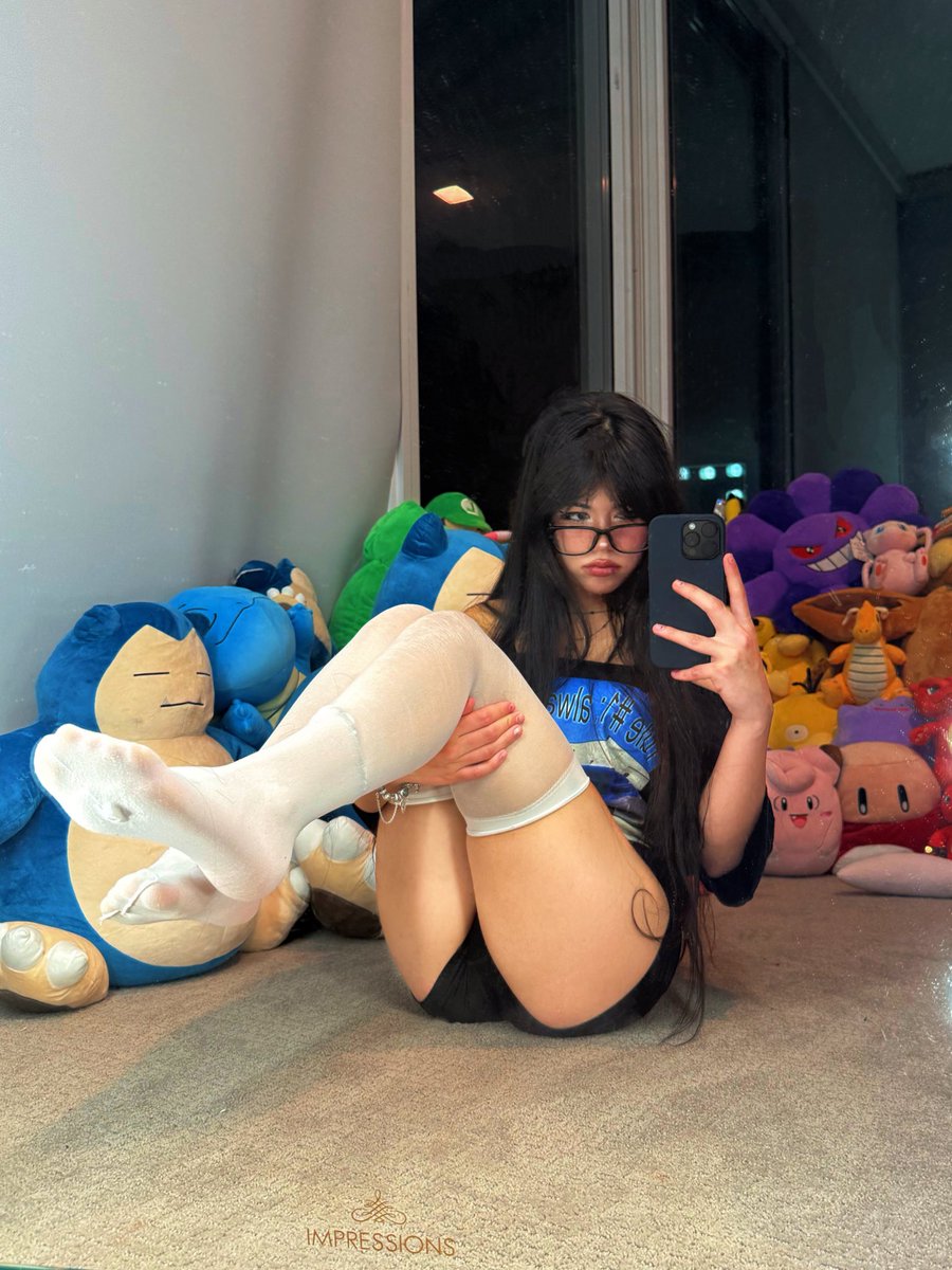 ariyu_kim's tweet image. hi, say it back them check your inbox 🤍