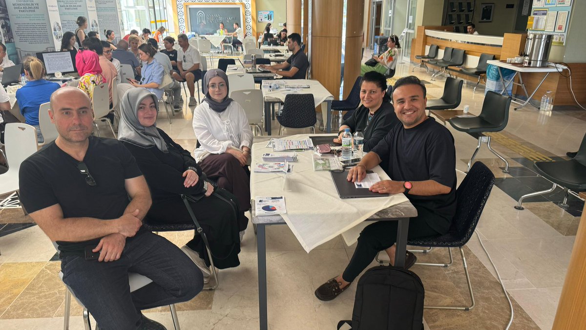 AYBÜ meslek tanıtım günleri devam ediyor.
#yks2025 #Tercih2025 #tercihdoenemi #tercihimAybü #Odyoloji #meslektanıtımgünleri

 <a href="/AYBU_SAGBILFAK/">AYBÜ SAĞLIK BİLİMLERİ FAKÜLTESİ</a> 
<a href="/ybuankara/">Ankara Yıldırım Beyazıt Üniversitesi</a>