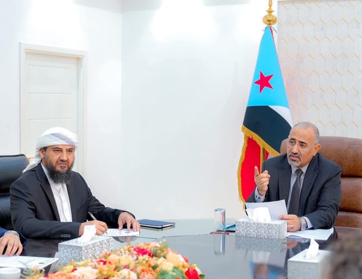 الرئيس ونائبة يناقشون إجراءات ضبط الأسعار وتفعيل الرقابة على الأسواق هيا قولوا نايمين ايه الأعداء ..