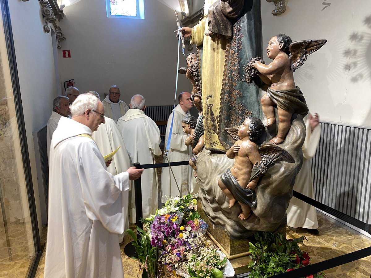 💐 Avui s’ha celebrat l’Aplec de la Mare de Déu dels Àngels!
🎼 Sardanes amb la Cobla la Principal de Banyoles
⛪ Missa amb Mn. Joan Soler i la Capella de Música de la Catedral de Girona
🙏 Veneració a la imatge de la Verge al cambril i ofrena d’un ciri a la sala de llantions