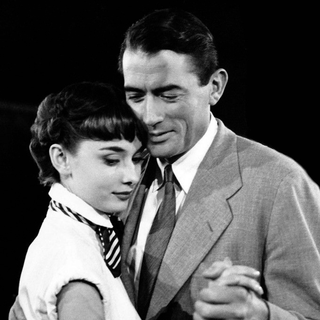 📸 Audrey Hepburn and Gregory Peck 

📽️ Roman Holiday

1953
